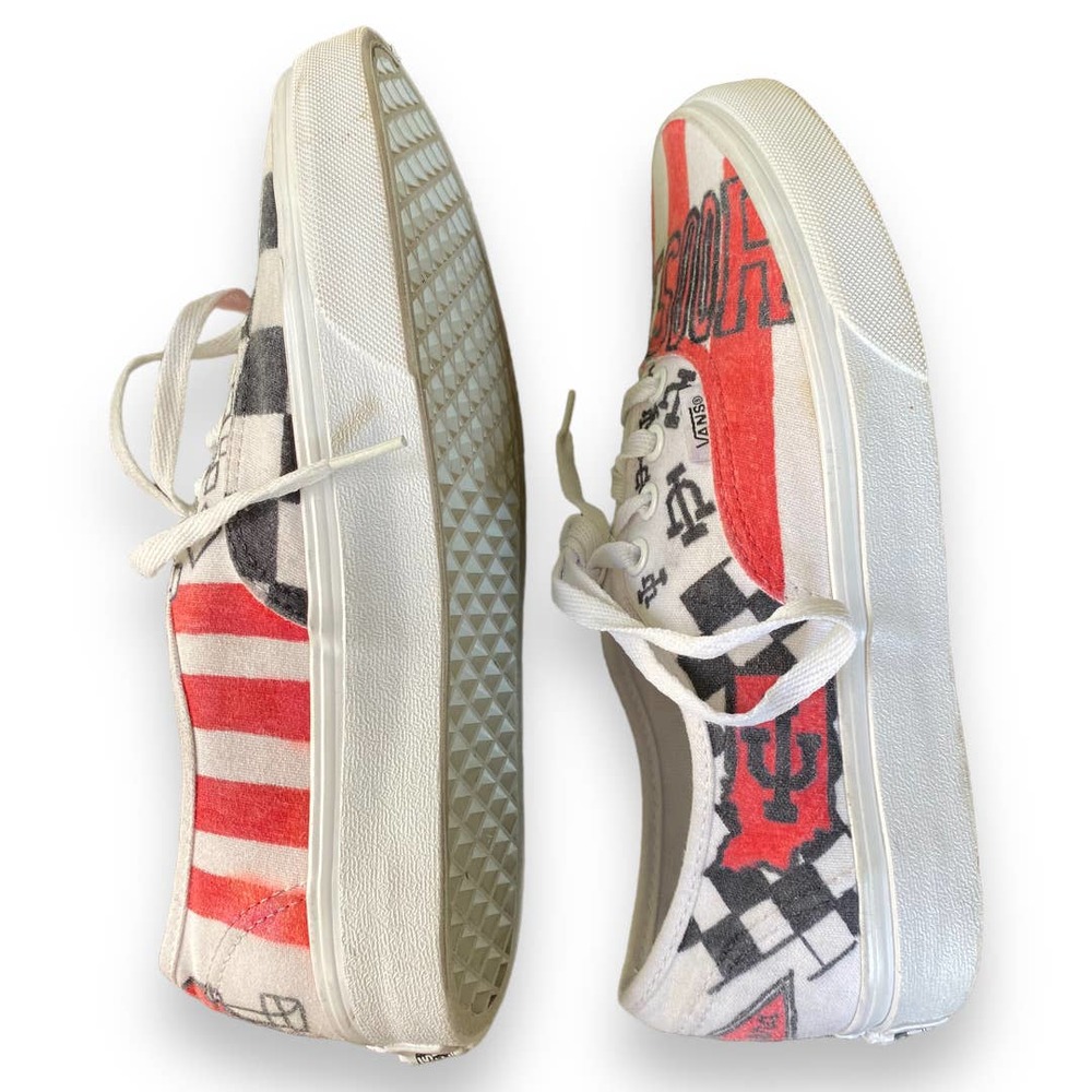 Custom hand painted Indiana University Vans size 7.5 Womens - Picture 7 of 8